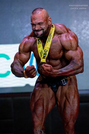  BODYBUILDING +102